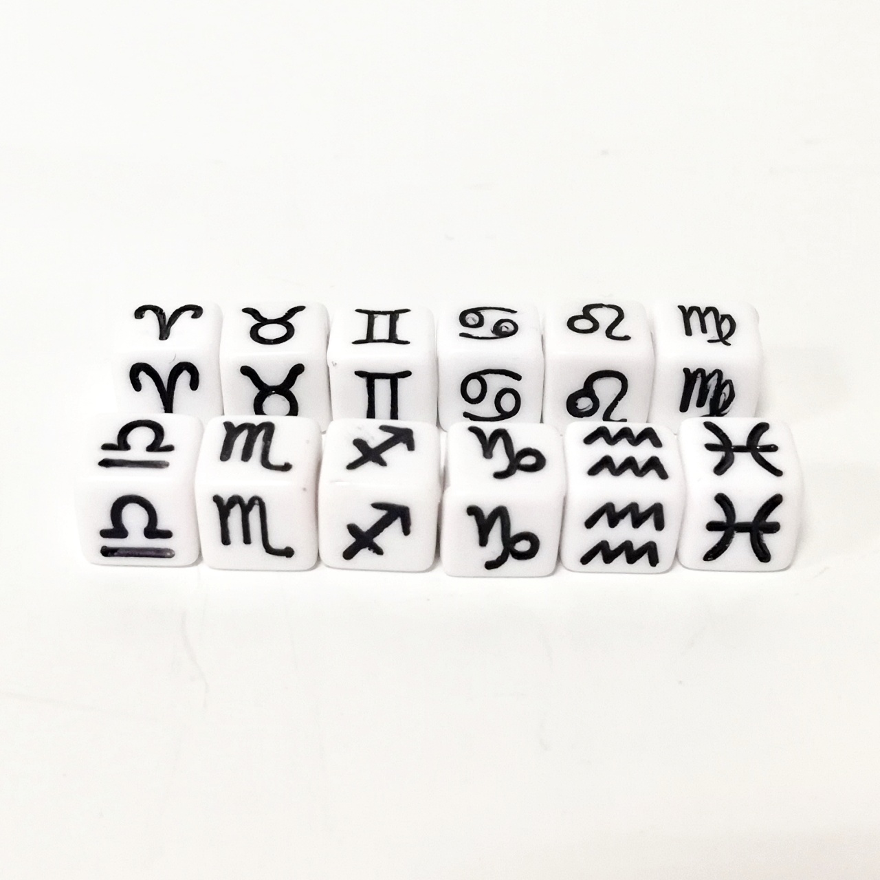 Margele din plastic - zodiac